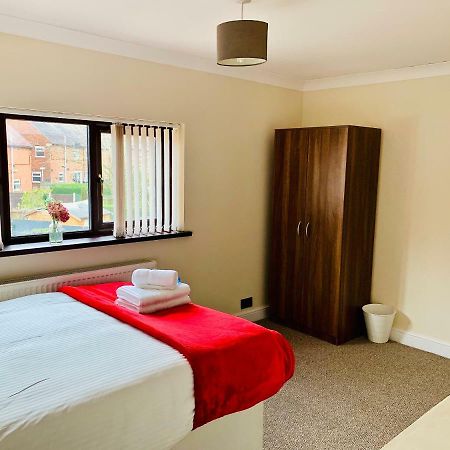Housefield 1 Apartment Bucknall  Luaran gambar