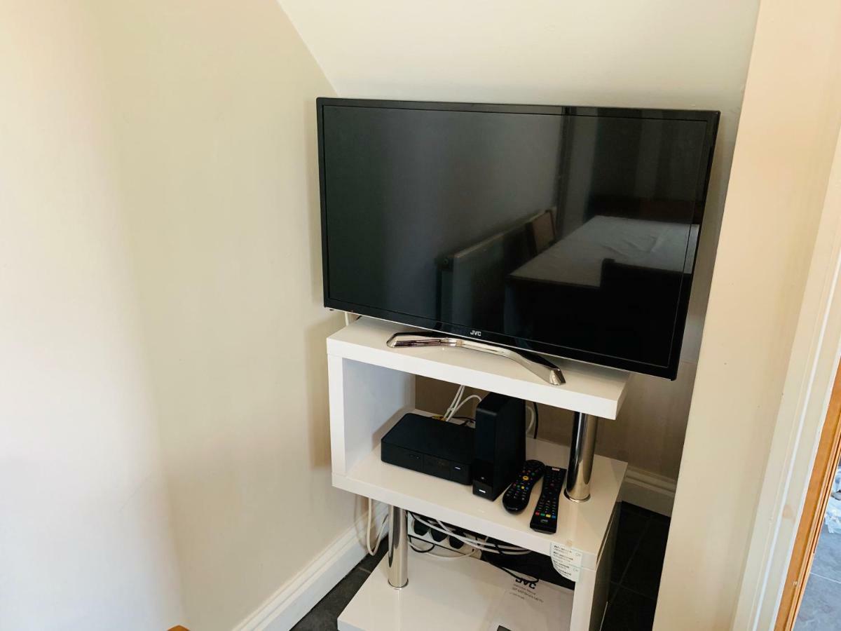 Housefield 1 Apartment Bucknall  Luaran gambar